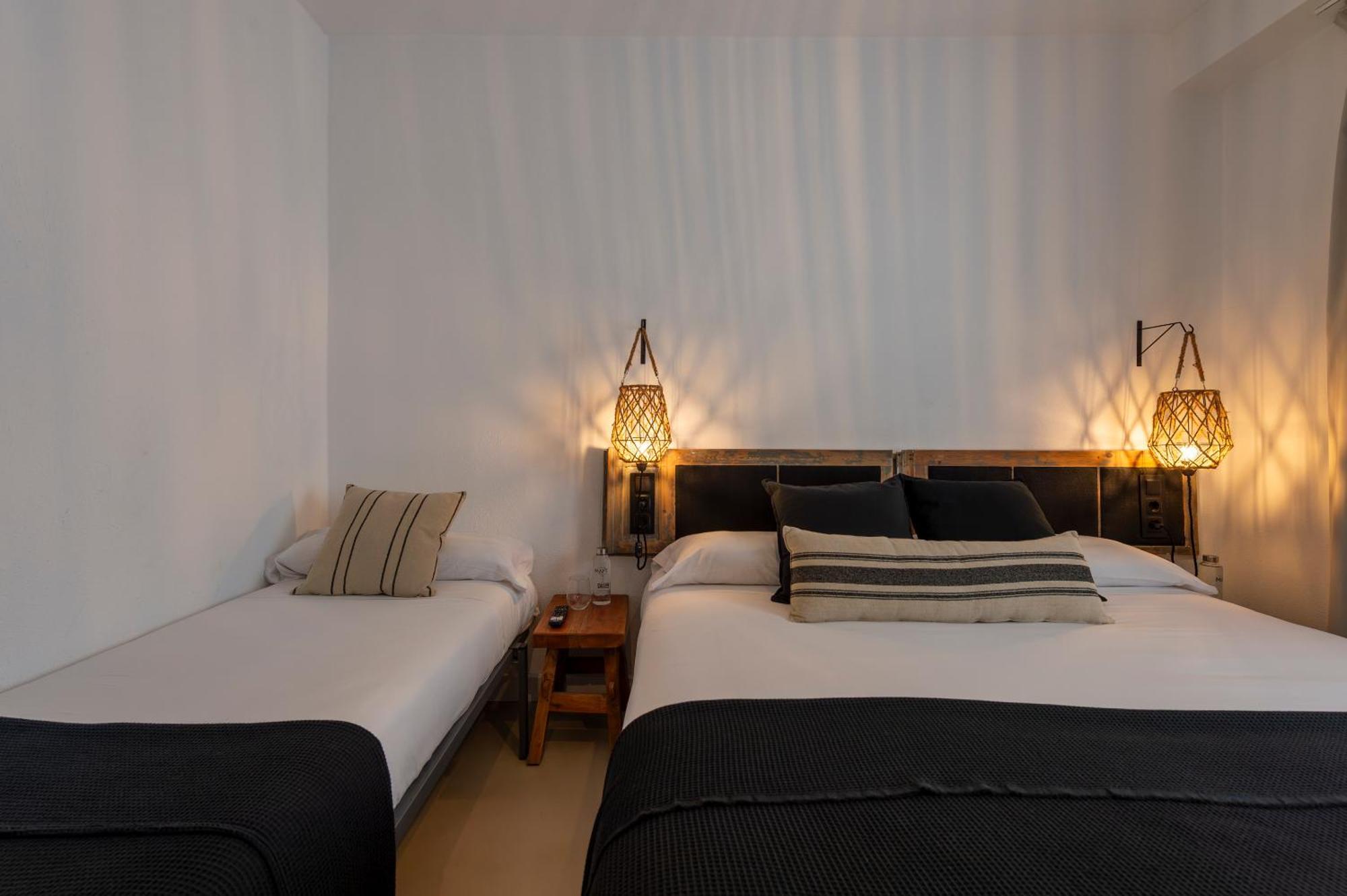 Hostal Boutique Es Menut Tossa de Mar Extérieur photo