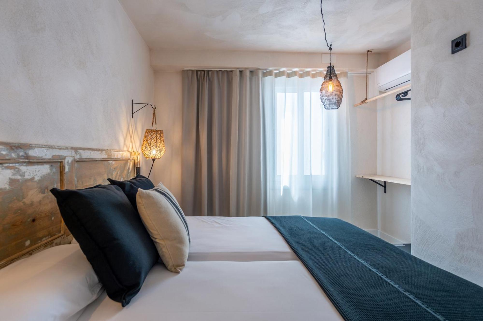 Hostal Boutique Es Menut Tossa de Mar Extérieur photo