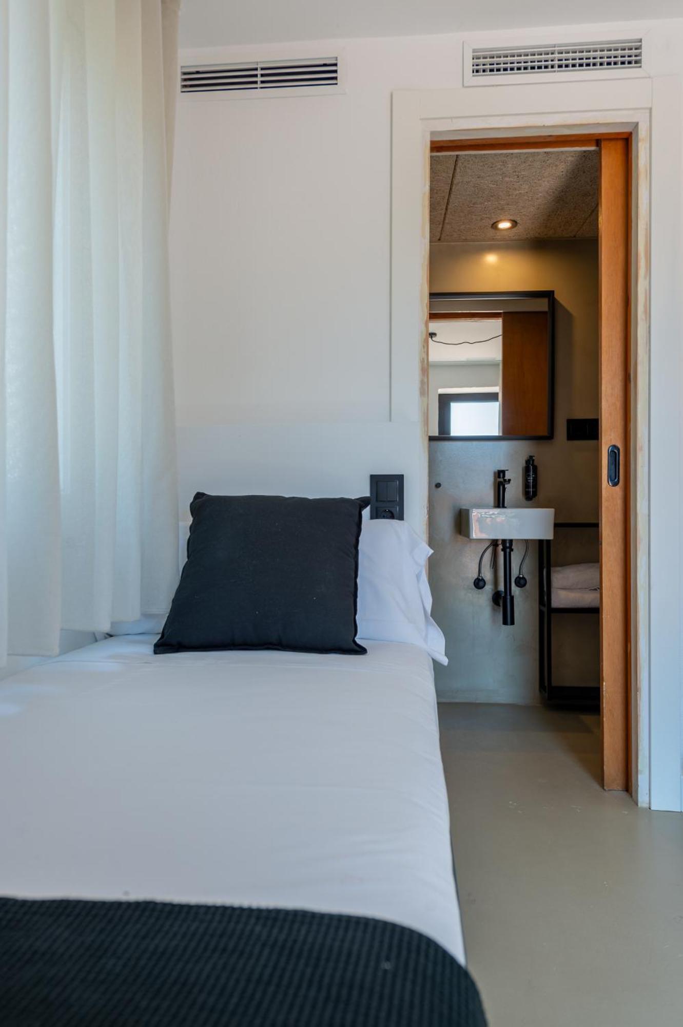 Hostal Boutique Es Menut Tossa de Mar Extérieur photo